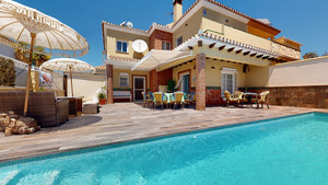 3 slaapkamer Villa te koop in Velez-Malaga