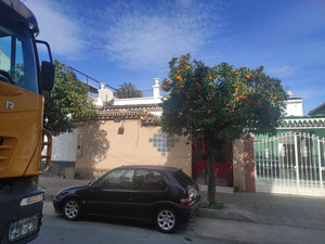 Commercieel te koop in Churriana