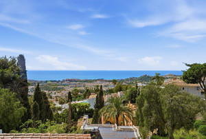 6 slaapkamer Villa te koop in Benalmadena