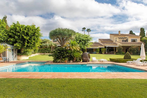 9 slaapkamer Villa te koop in Sotogrande