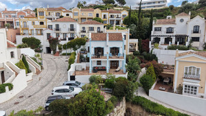 3 slaapkamer Rijtjeshuis te koop in Benahavis