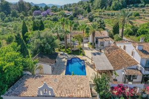 5 slaapkamer Villa te koop in Denia