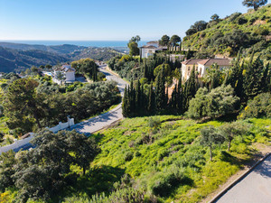 Grondstuk te koop in Benahavis