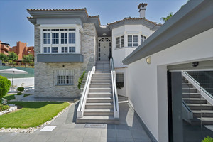 3 slaapkamer Villa te koop in Estepona