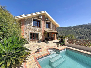 4 slaapkamer Villa te koop in Alcaucin