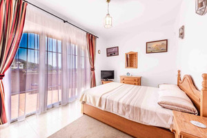 5 slaapkamer Villa te koop in Nerja