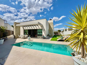 3 slaapkamer Villa te koop in San Miguel de Salinas