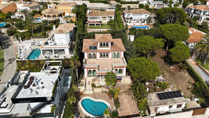 8 slaapkamer Villa te koop in Mijas