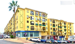 4 slaapkamer Appartement te koop in Manilva