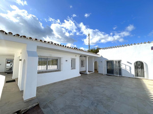 7 slaapkamer Villa te koop in Mijas