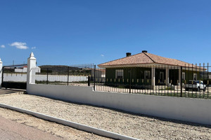 3 slaapkamer Villa te koop in Jumilla