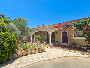 9 slaapkamer Villa te koop in Elche
