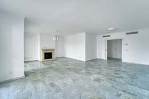 5 slaapkamer Appartement te koop in Marbella