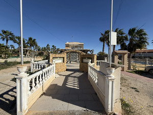 3 slaapkamer Commercieel te koop in Orihuela