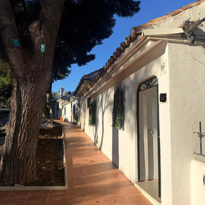 2 slaapkamer Rijtjeshuis te koop in Marbella