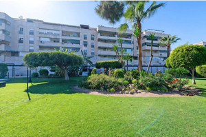 4 slaapkamer Appartement te koop in Malaga