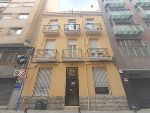 16 slaapkamer Commercieel te koop in Alicante