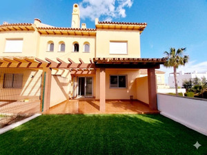 4 slaapkamer Rijtjeshuis te koop in Mijas