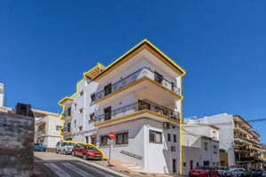 5 slaapkamer Rijtjeshuis te koop in Javea