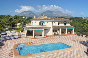 5 slaapkamer Villa te koop in l'Alfas del Pi