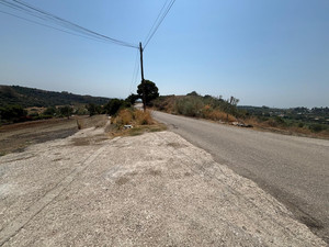 Grondstuk te koop in Estepona