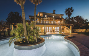 7 slaapkamer Villa te koop in Estepona