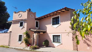 3 slaapkamer Villa te koop in Estepona