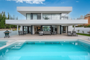 5 slaapkamer Villa te koop in Marbella