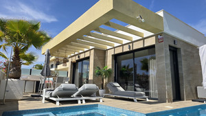 3 slaapkamer Villa te koop in Los Montesinos