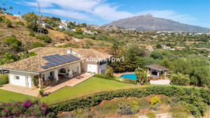 5 slaapkamer Villa te koop in Benahavis