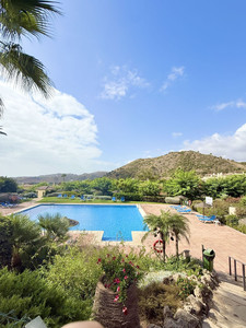 2 slaapkamer Appartement te koop in Benahavis