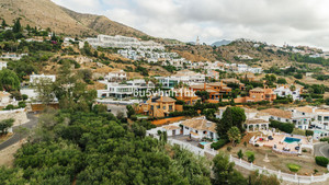 4 slaapkamer Villa te koop in Benalmadena