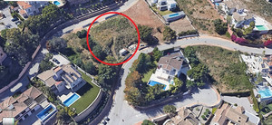 Grondstuk te koop in Marbella