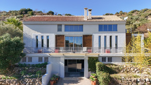 4 slaapkamer Villa te koop in Monda