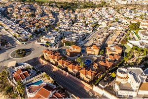 4 slaapkamer Villa te koop in Rojales