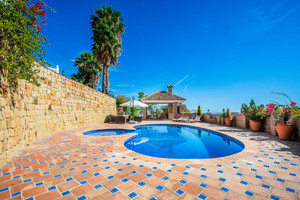 6 slaapkamer Villa te koop in Marbella