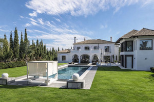 6 slaapkamer Villa te koop in San Roque Club