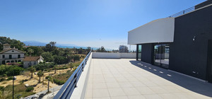 4 slaapkamer Appartement te koop in Torremolinos