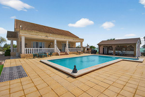 5 slaapkamer Villa te koop in Crevillent