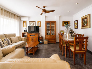3 slaapkamer Rijtjeshuis te koop in Estepona