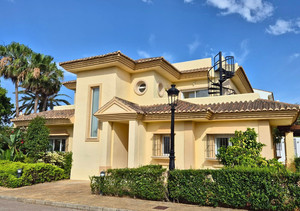 3 slaapkamer Villa te koop in San Roque Club