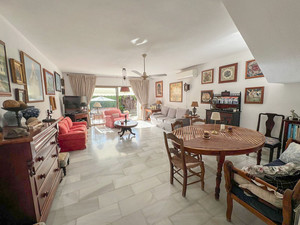 3 slaapkamer Rijtjeshuis te koop in Marbella