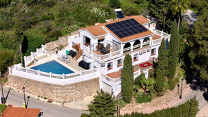 4 slaapkamer Villa te koop in Fuengirola