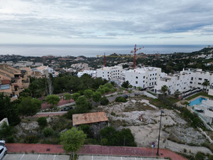Grondstuk te koop in Benalmadena