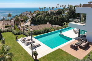 4 slaapkamer Villa te koop in Manilva