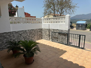 4 slaapkamer Rijtjeshuis te koop in Manilva