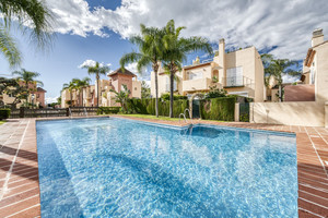 3 slaapkamer Rijtjeshuis te koop in Marbella