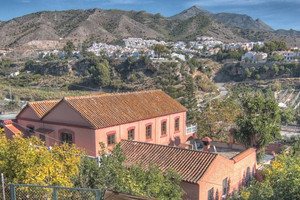 3 slaapkamer Villa te koop in Nerja