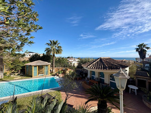 5 slaapkamer Villa te koop in Fuengirola