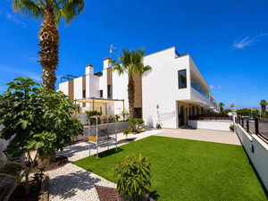 3 slaapkamer Rijtjeshuis te koop in Orihuela